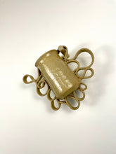 Load image into Gallery viewer, Buff Wiggle Hanging Wall Vase